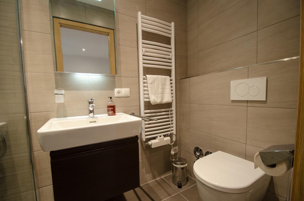 Superb Alpine Lodges By All In One Apartments Zell am See Eksteriør bilde