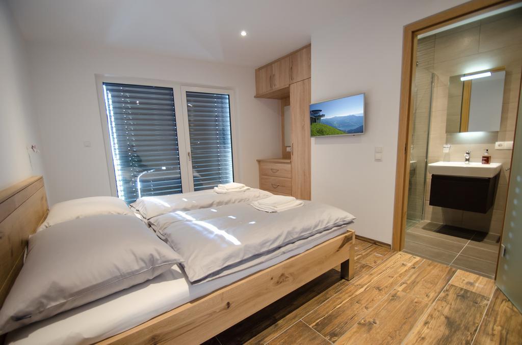 Superb Alpine Lodges By All In One Apartments Zell am See Eksteriør bilde