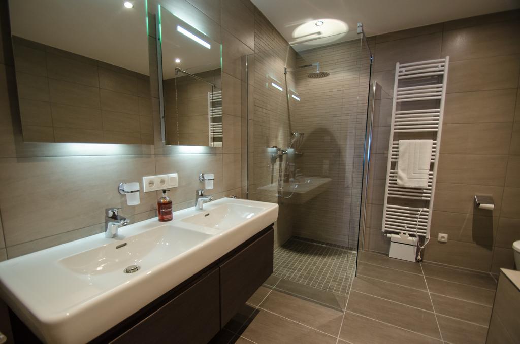 Superb Alpine Lodges By All In One Apartments Zell am See Eksteriør bilde